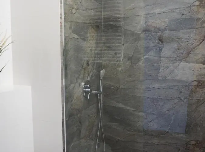 J&w Nad Motlawa Gdaňsk